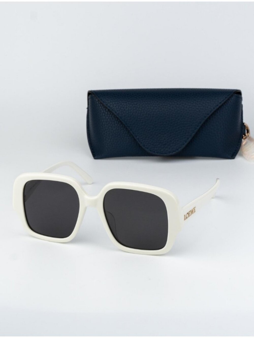 Loewe Women Sunglasses Ivory Smoke Square LW40134U 25A NEW AUTHENTIC